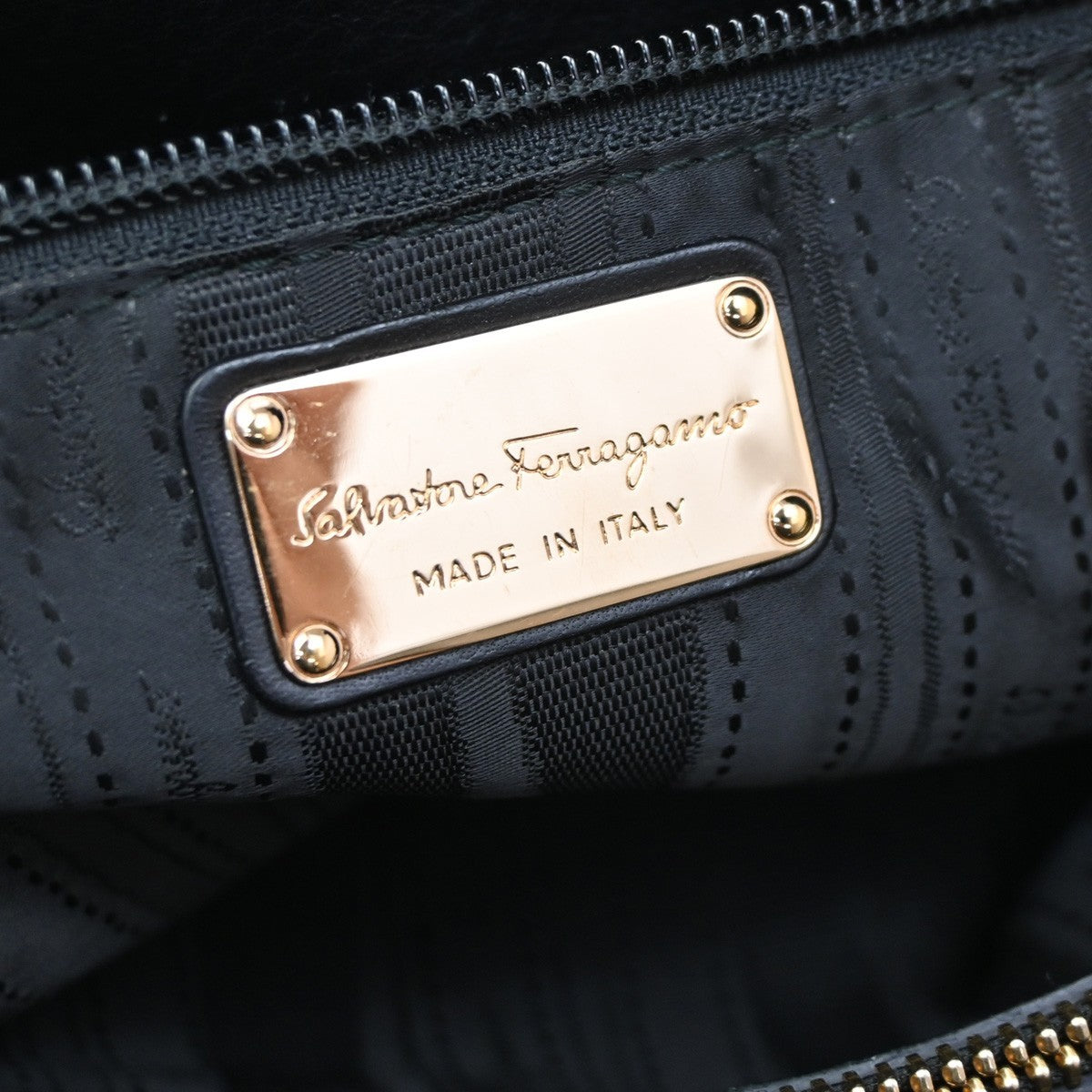 Salvatore Ferragamo Double Gancini Side Buckle Tote Leather, BLACK, LEATHER, Tote bag