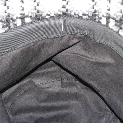 Chanel Beaded CC Bucket Hat Wool, WHITE, WOOL, Head accessory