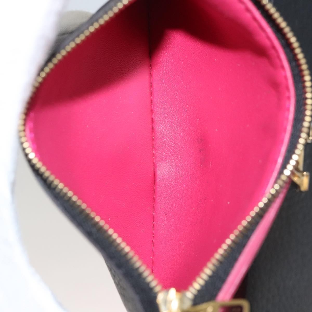 Louis Vuitton Capucines Compact wallet Leather, BLACK, LEATHER, Wallets