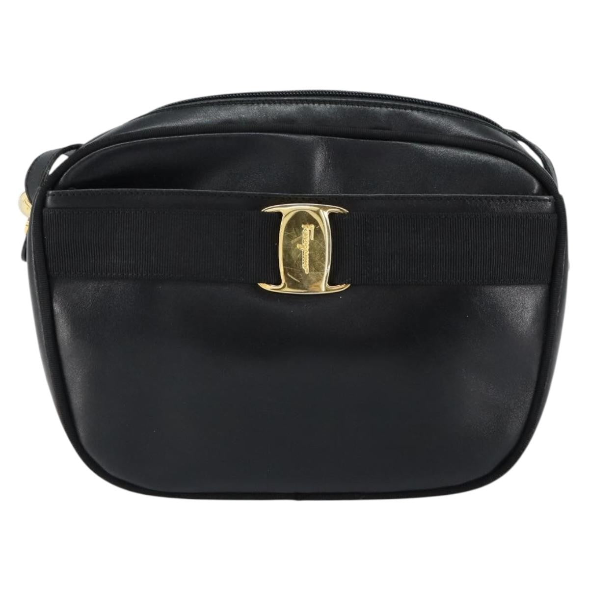Salvatore Ferragamo Vala Shoulder Bag Leather, BLACK, LEATHER, Shoulder bag
