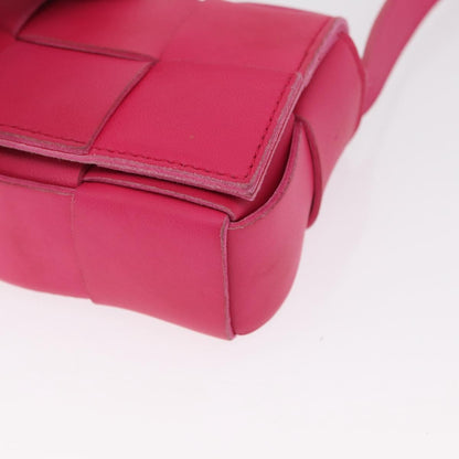 Bottega Veneta Cassette Crossbody Bag Maxi Intrecciato Leather, PINK, LEATHER, Clutche & pouche