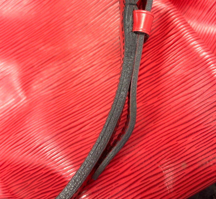 Louis Vuitton Petit Noe Handbag Epi Leather, RED, LEATHER, Shoulder bag