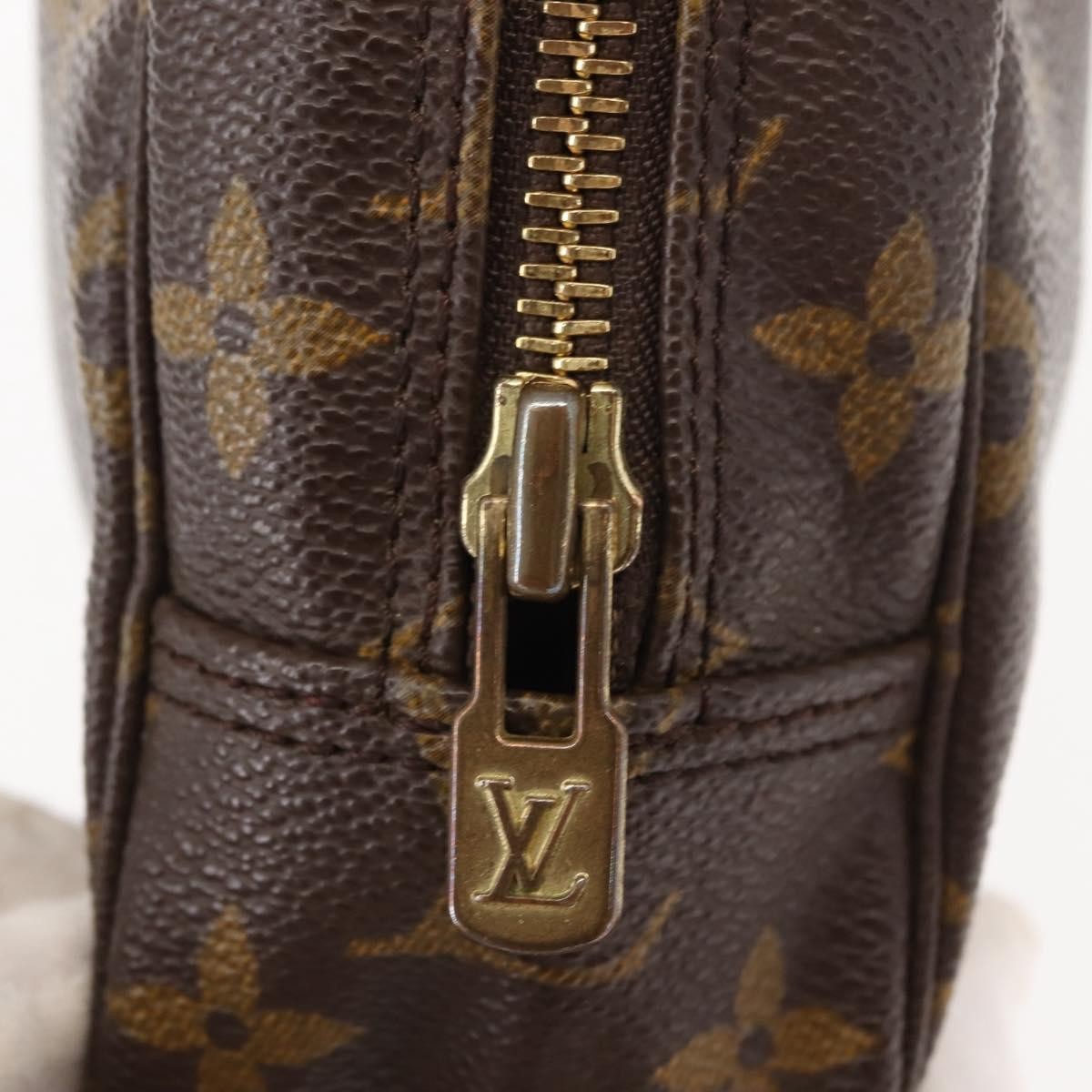 Louis Vuitton Trousse Toiletry Pouch Monogram Canvas, BROWN, CANVAS, Toiletry Case