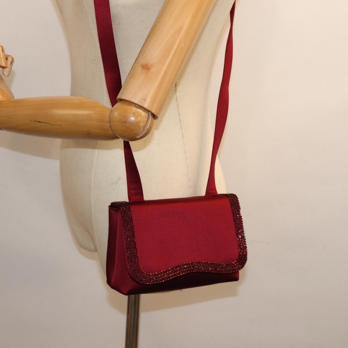 Chanel Flap shoulder Bag Satin, RED, SATIN, Shoulder bag