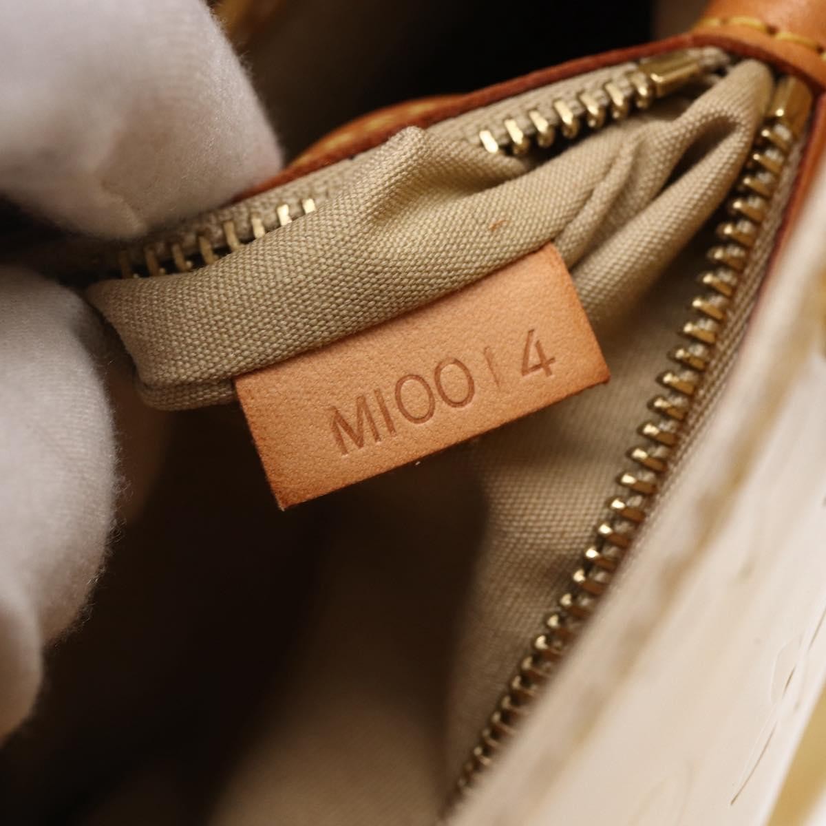 Louis Vuitton Reade Handbag Monogram Vernis, BEIGE, PATENT_LEATHER, Handbag