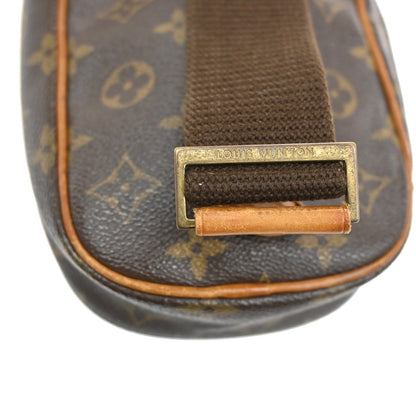 Louis Vuitton Pochette Gange Monogram Canvas, BROWN, CANVAS, Clutche & pouche