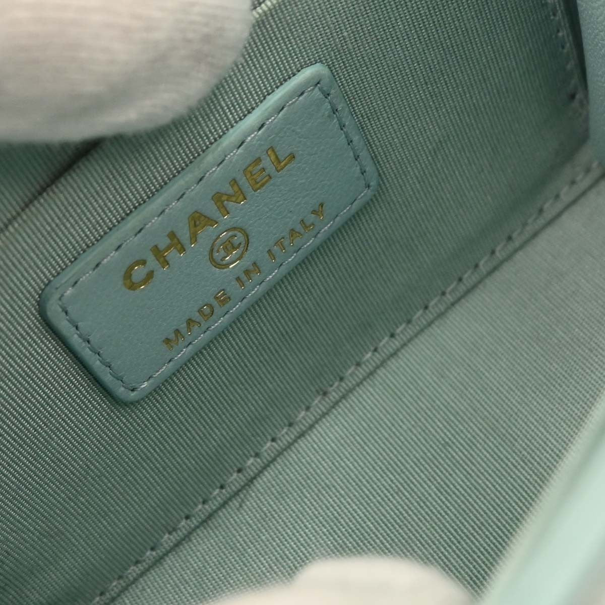 Chanel Trendy CC Clutch with Chain Quilted Lambskin, BLUE, LEATHER, Shoulder bag