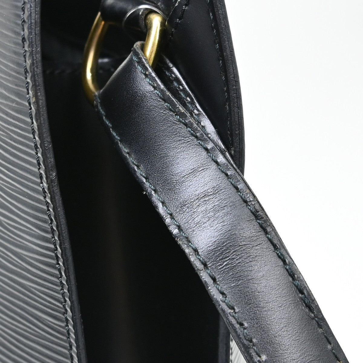 Louis Vuitton Cluny Shoulder Bag Epi Leather, Black, Leather, Shoulder Bag