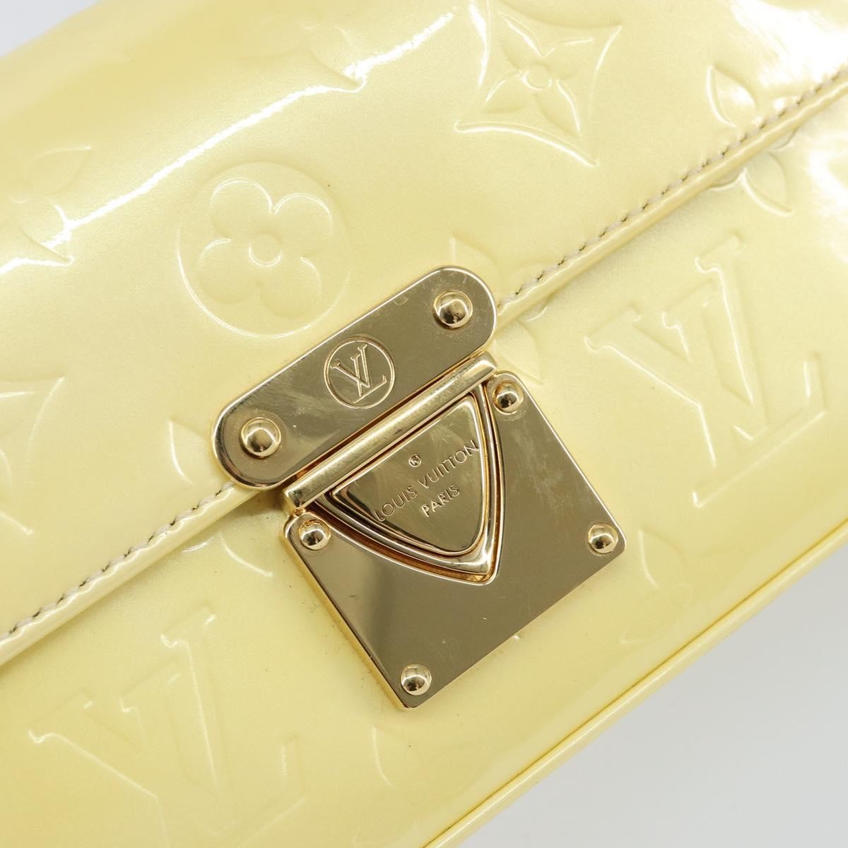 Louis Vuitton Malibu Street Handbag Monogram Vernis, BEIGE, PATENT_LEATHER, Clutche & pouche