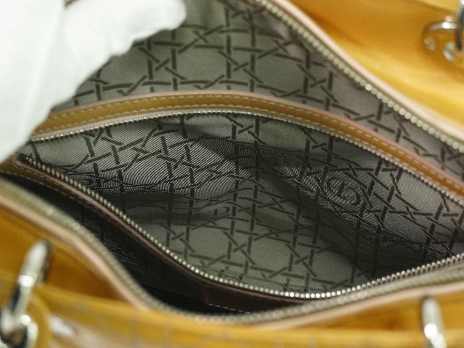 Christian Dior Vintage Lady Dior Bag Cannage Quilt Patent, BEIGE, PATENT_LEATHER, Handbag