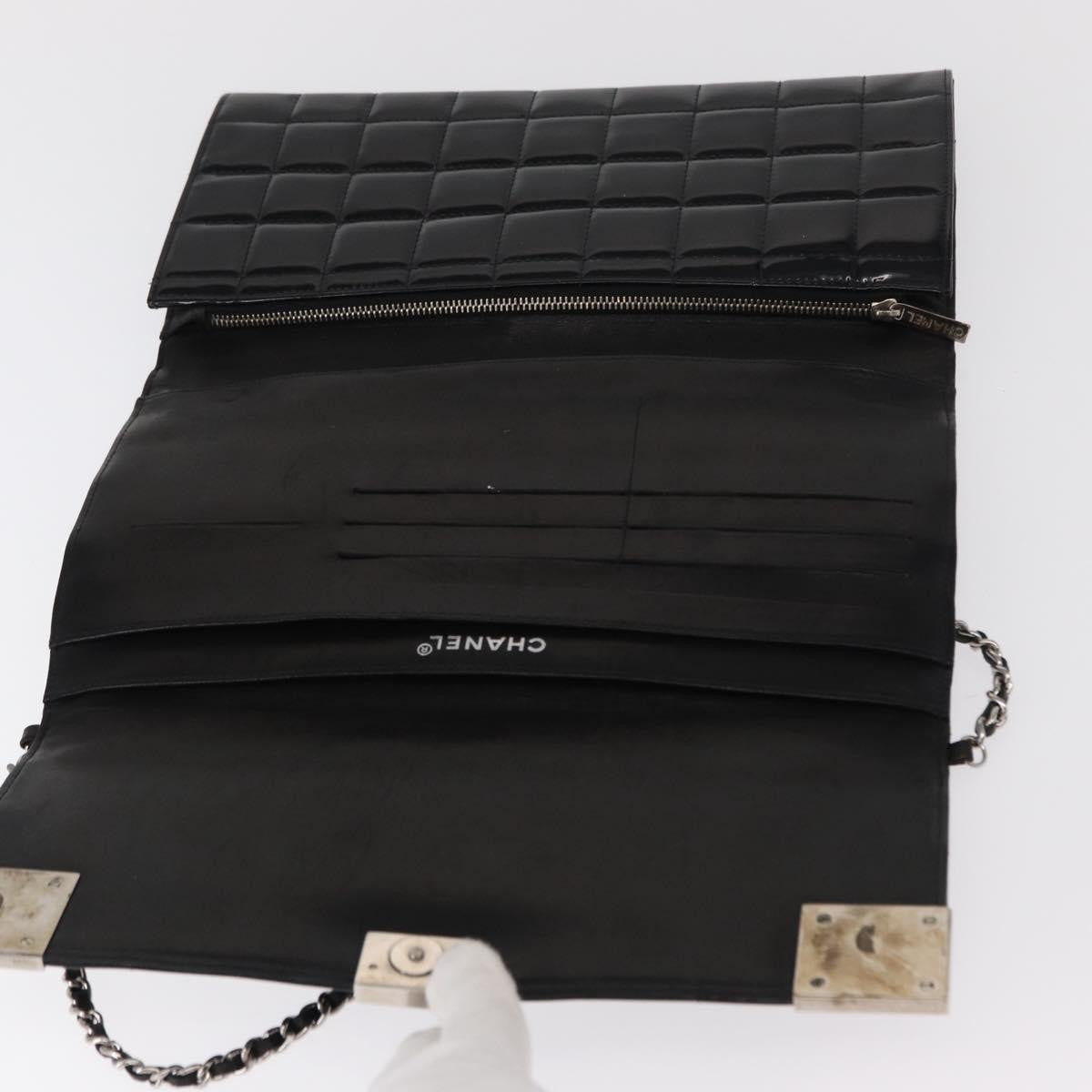 Chanel Chocolate Bar Chain Clutch Quilted Patent, BLACK, PATENT_LEATHER, Clutche & pouche