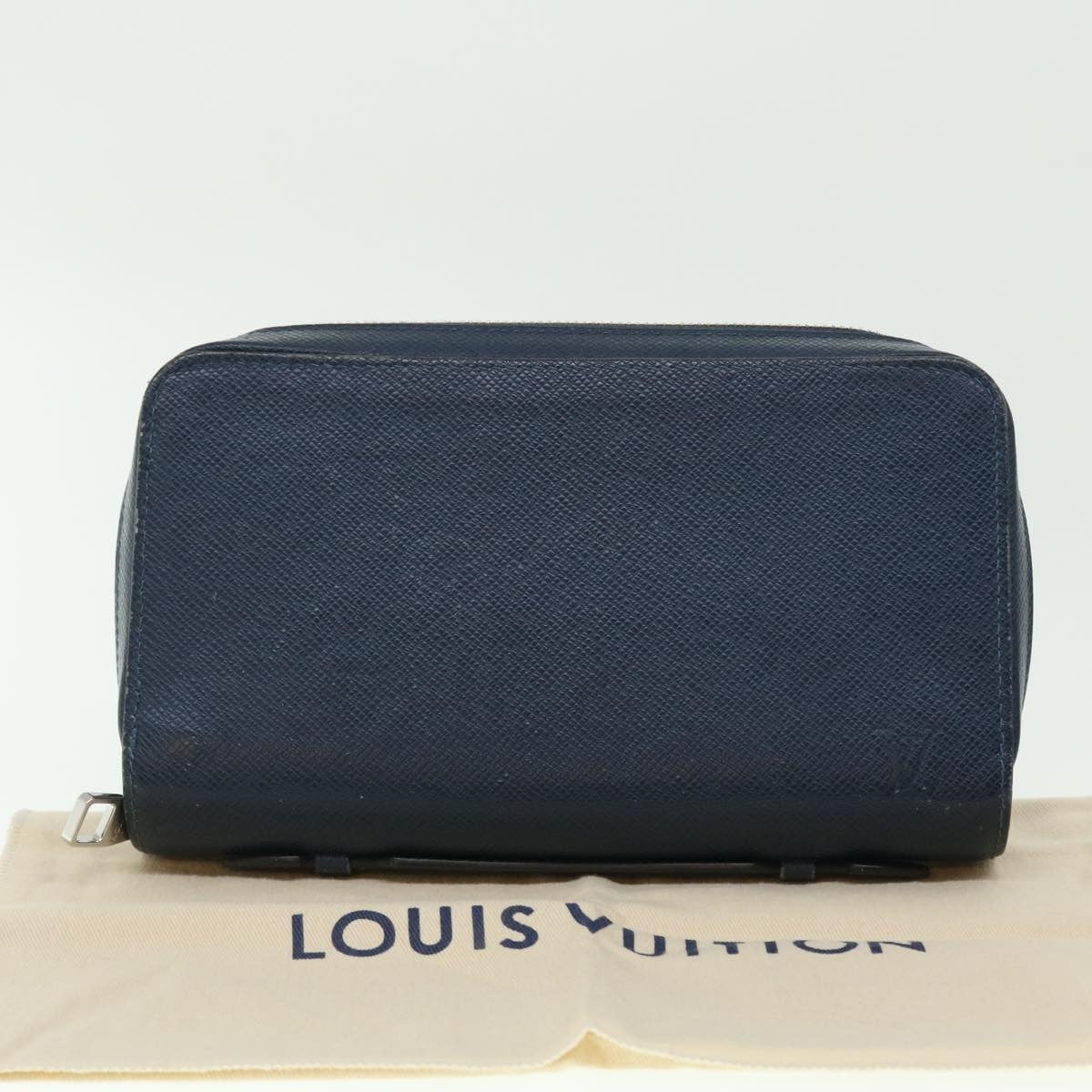 Louis Vuitton Zippy XL Taiga Leather, Navy, Leather, Wallet