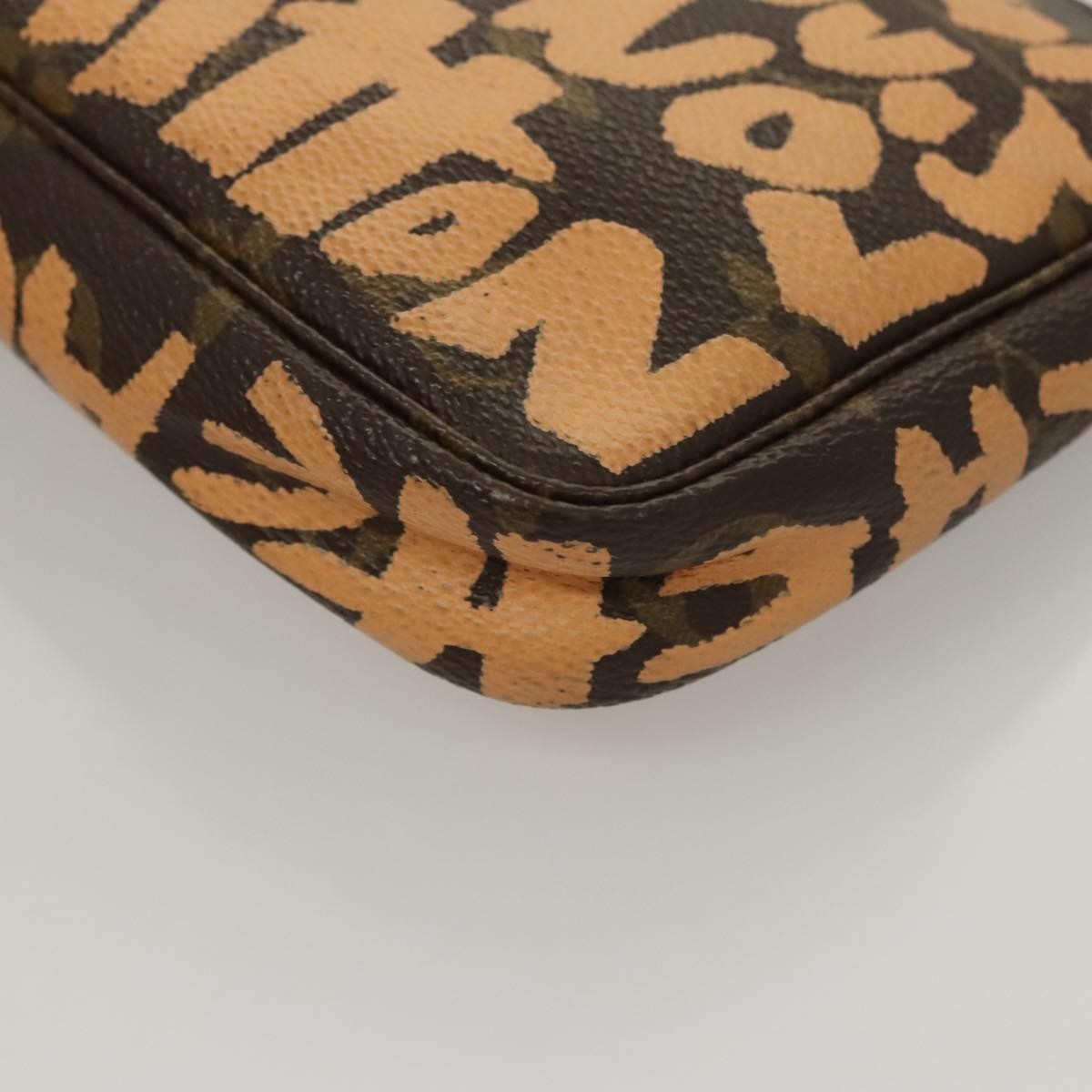 Louis Vuitton Pochette Accessoires Limited Edition Monogram Graffiti, ORANGE, CANVAS, Clutche & pouche