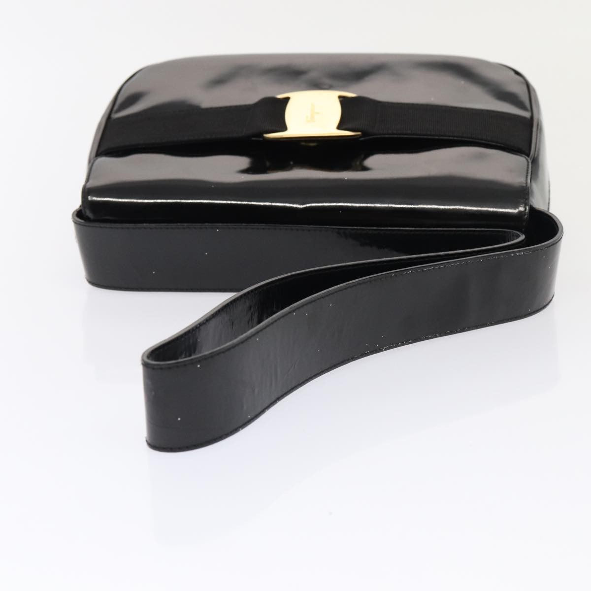 Salvatore Ferragamo Vala Shoulder Bag Patent Leather, BLACK, PATENT_LEATHER, Shoulder bag