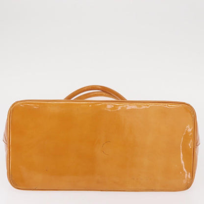 Chanel Medallion Tote Quilted Patent, BEIGE, PATENT_LEATHER, Tote bag