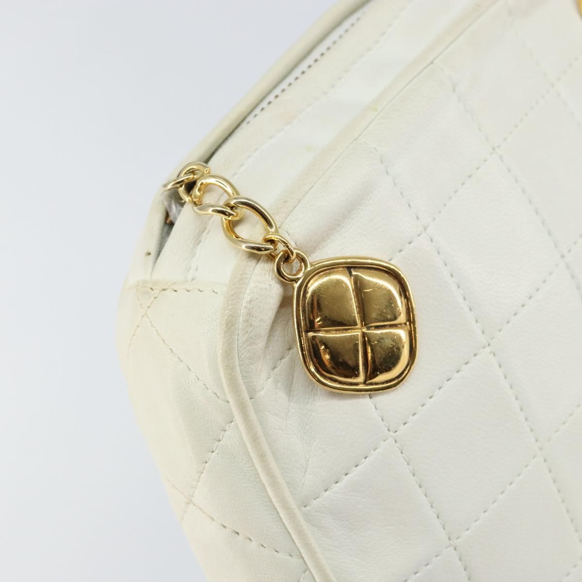 Chanel Vintage Diamond Tassel Crossbody Quilted Lambskin, WHITE, LEATHER, Clutche & pouche