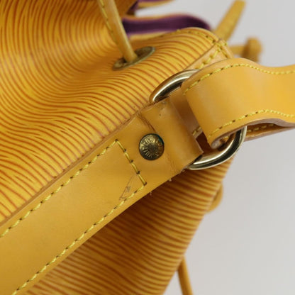 Louis Vuitton Noe Handbag Epi leather, YELLOW, LEATHER, Shoulder bag