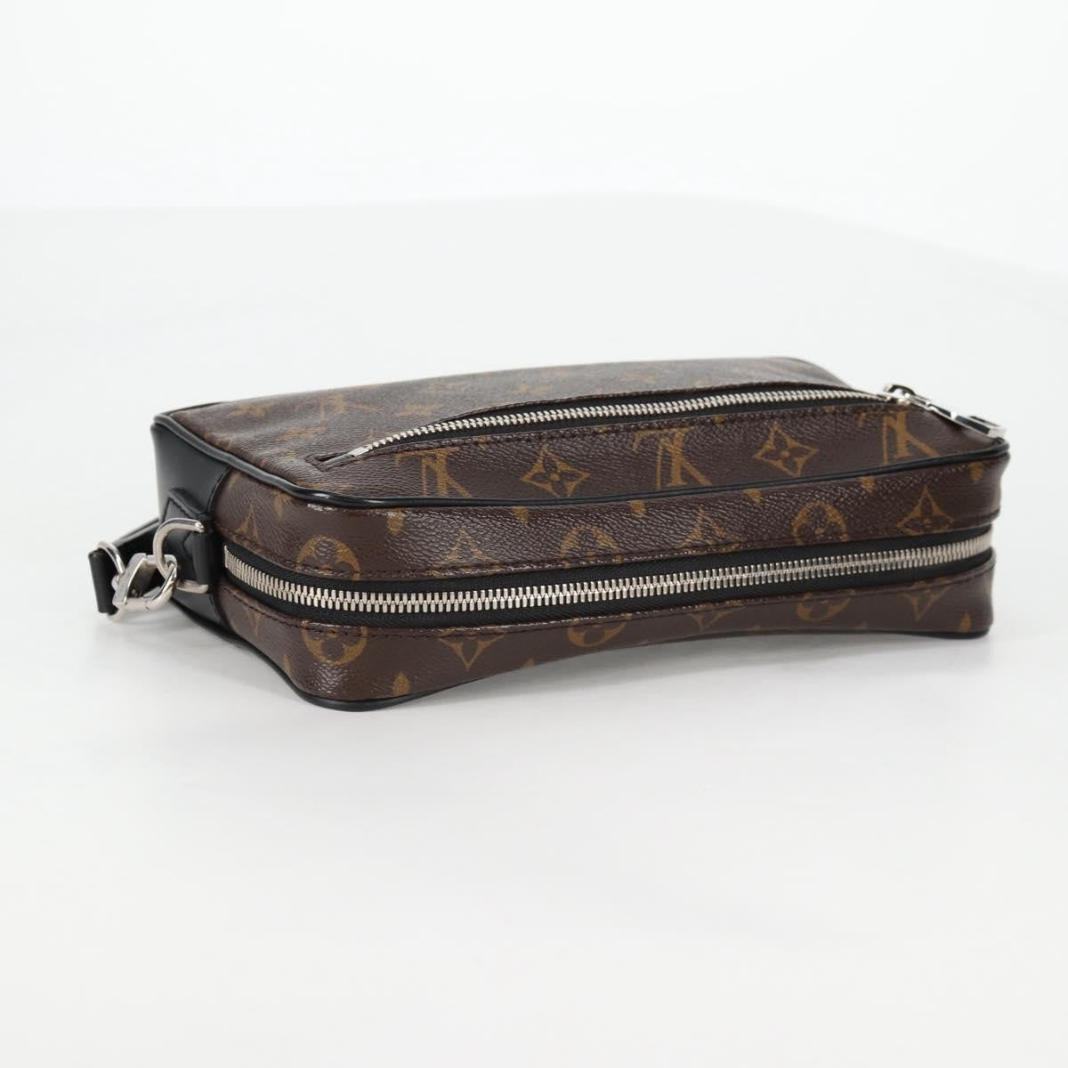Louis Vuitton Kasai Clutch Macassar Monogram Canvas, BROWN, CANVAS, Clutche & pouche