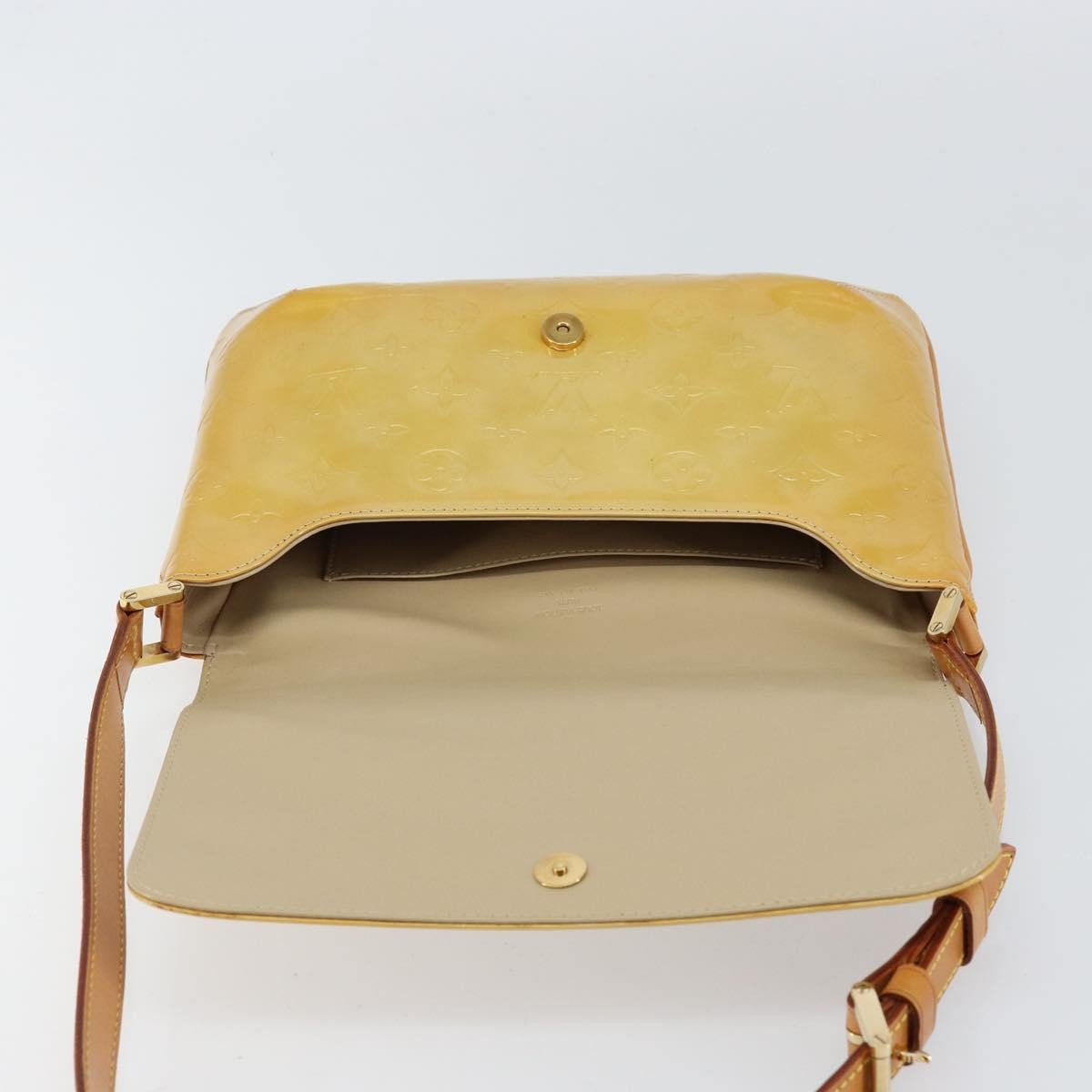 Louis Vuitton Thompson Street Handbag Monogram Vernis, BEIGE, PATENT_LEATHER, Shoulder bag