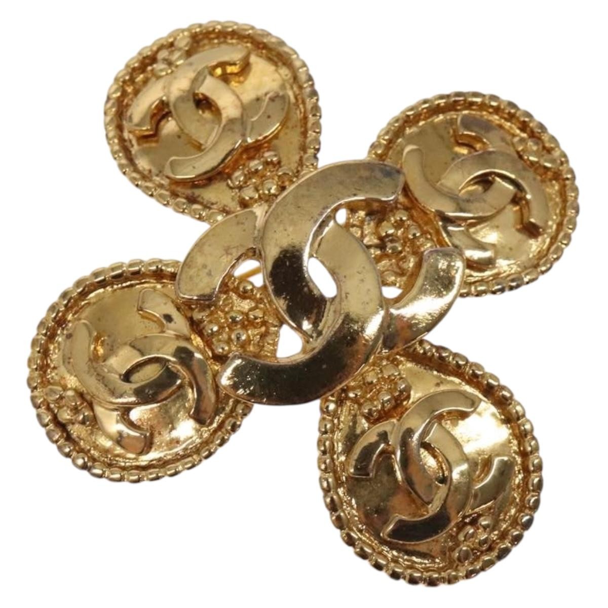 Chanel CC Cross Badge Brooch Metal, GOLD, METAL, Brooch