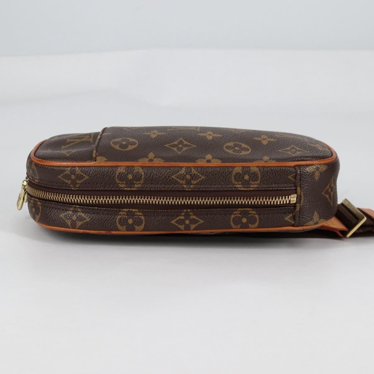 Louis Vuitton Pochette Gange Monogram Canvas, BROWN, CANVAS, Clutche & pouche
