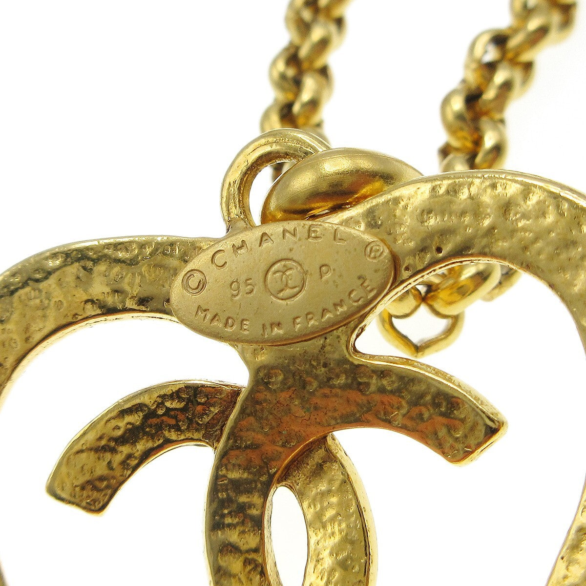 Chanel CC Heart Pendant Necklace Metal, GOLD, GOLD_PLATED, Necklace