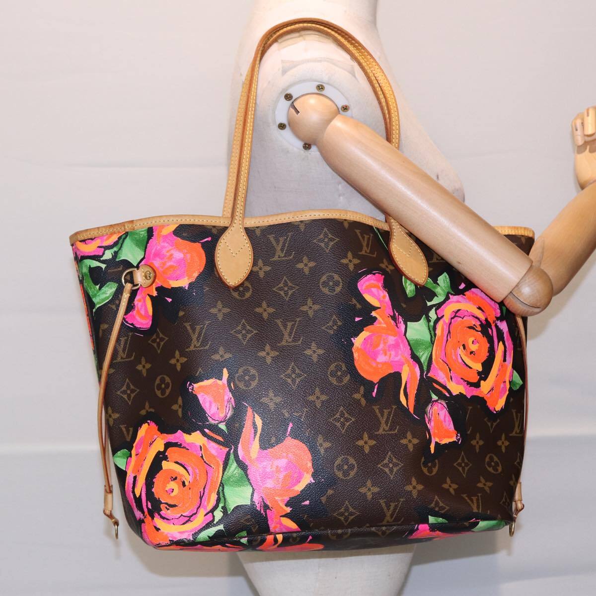 Louis Vuitton Neverfull Tote Limited Edition Monogram Roses, PINK, CANVAS, Tote bag