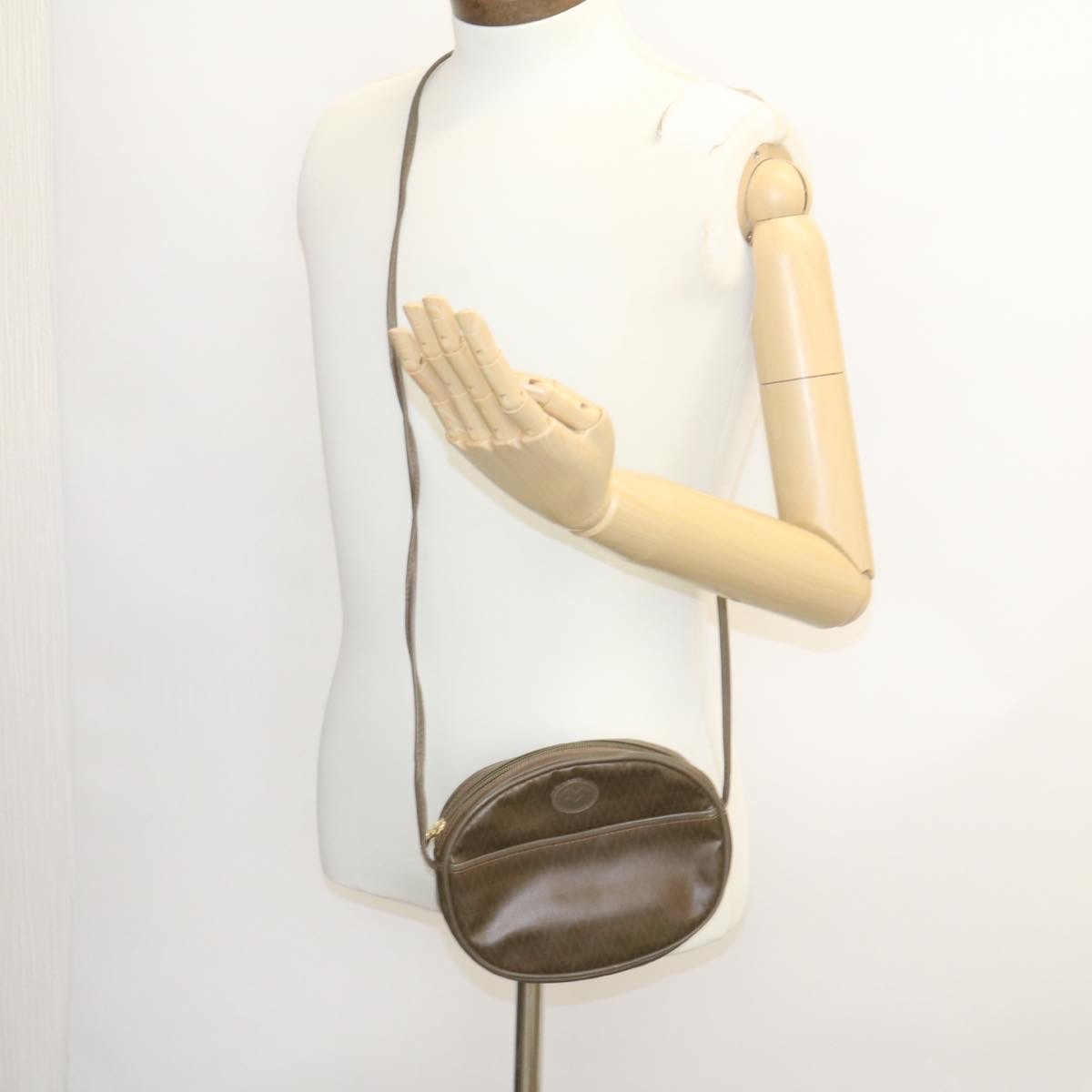 Valentino Garavani Sling bag Leather, BROWN, LEATHER, Shoulder bag