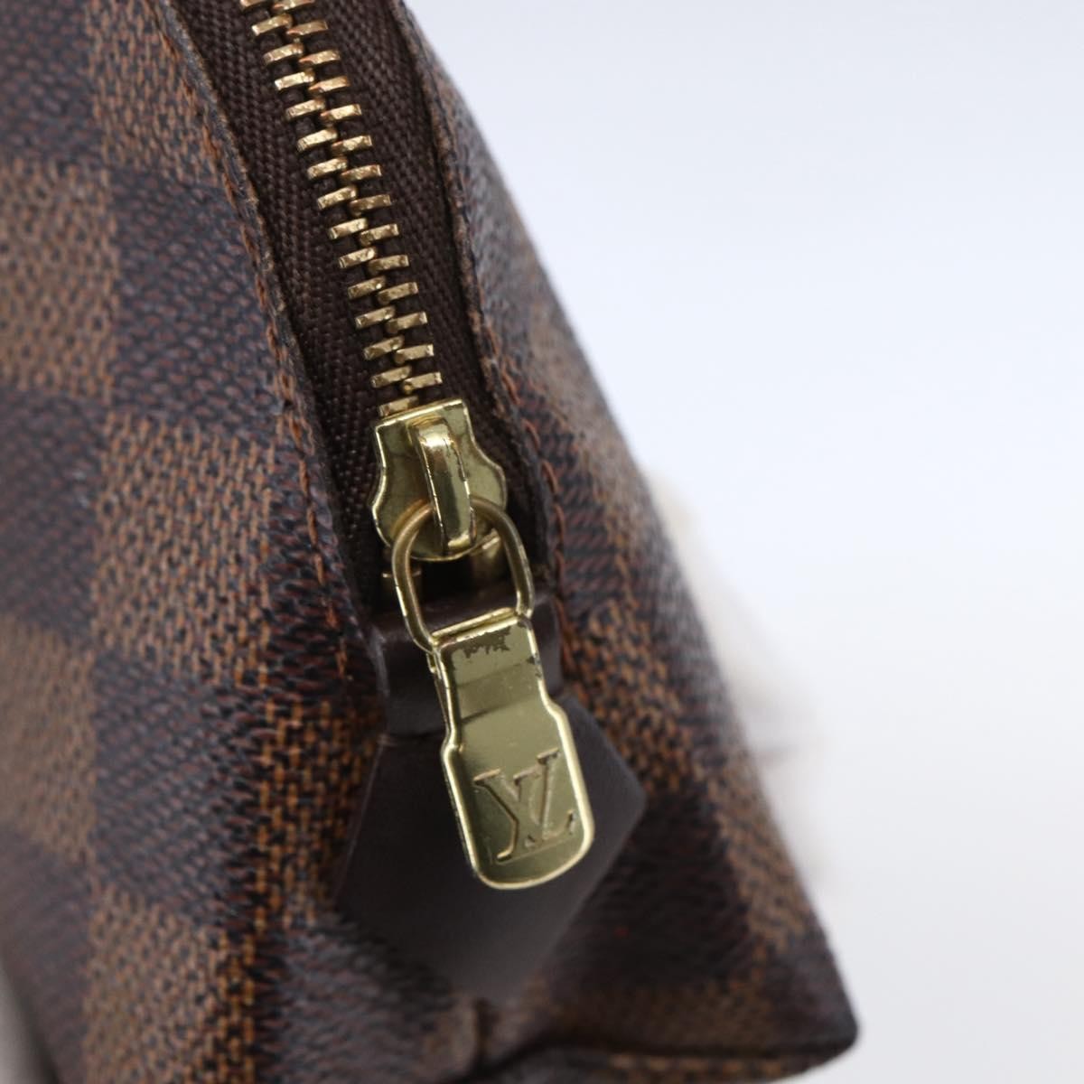Louis Vuitton Cosmetic Pouch Damier, BROWN, CANVAS, Clutche & pouche