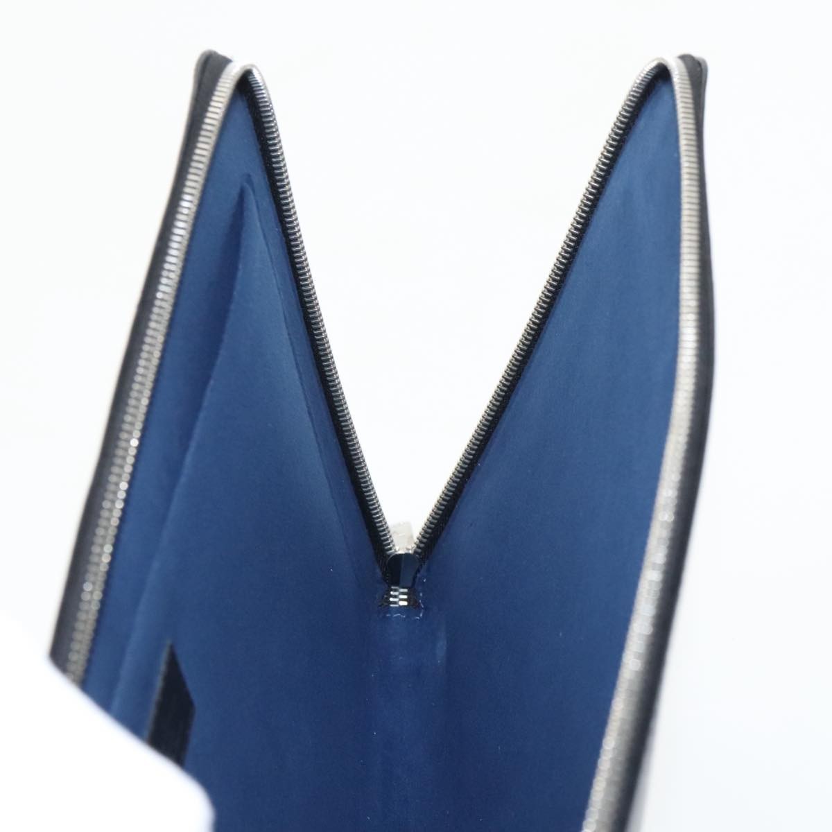 Louis Vuitton Pochette Jour Initials Epi Leather, BLACK, LEATHER, Clutche & pouche