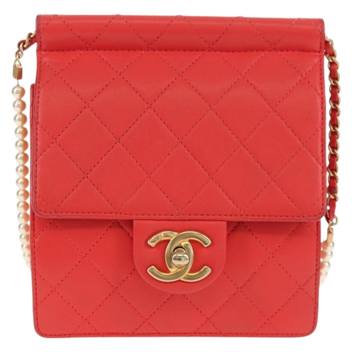 Chanel Pearl Chain Flap Bag Quilted Lambskin, RED, CALFSKIN, Clutche & pouche
