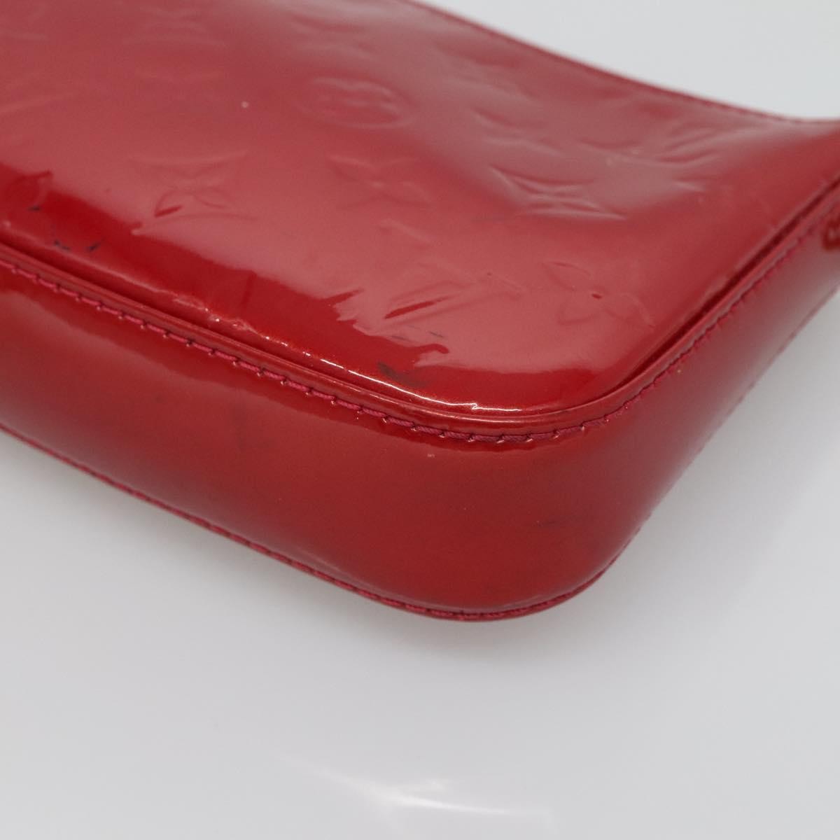 Louis Vuitton Pochette Accessoires vernis, RED, PATENT_LEATHER, Clutche & pouche