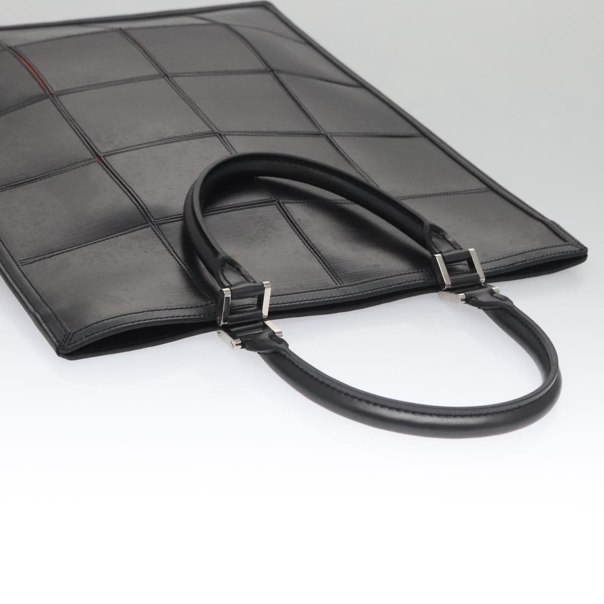 Louis Vuitton Epi Stretch Silver Fizz handbag Epi Stretch, BLACK, LEATHER, Handbag