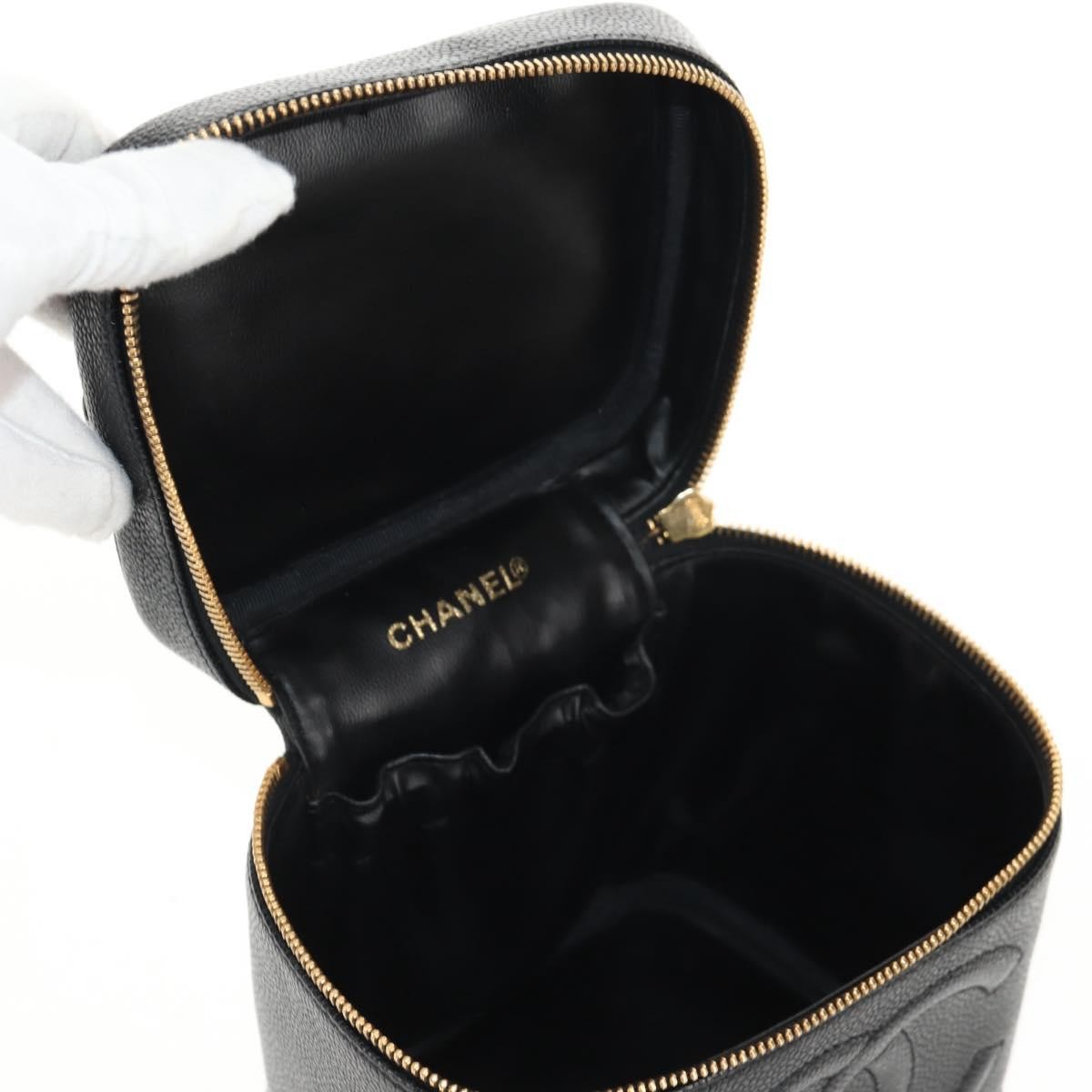 Chanel Vintage Timeless Cosmetic Case Caviar, BLACK, LEATHER, Clutche & pouche