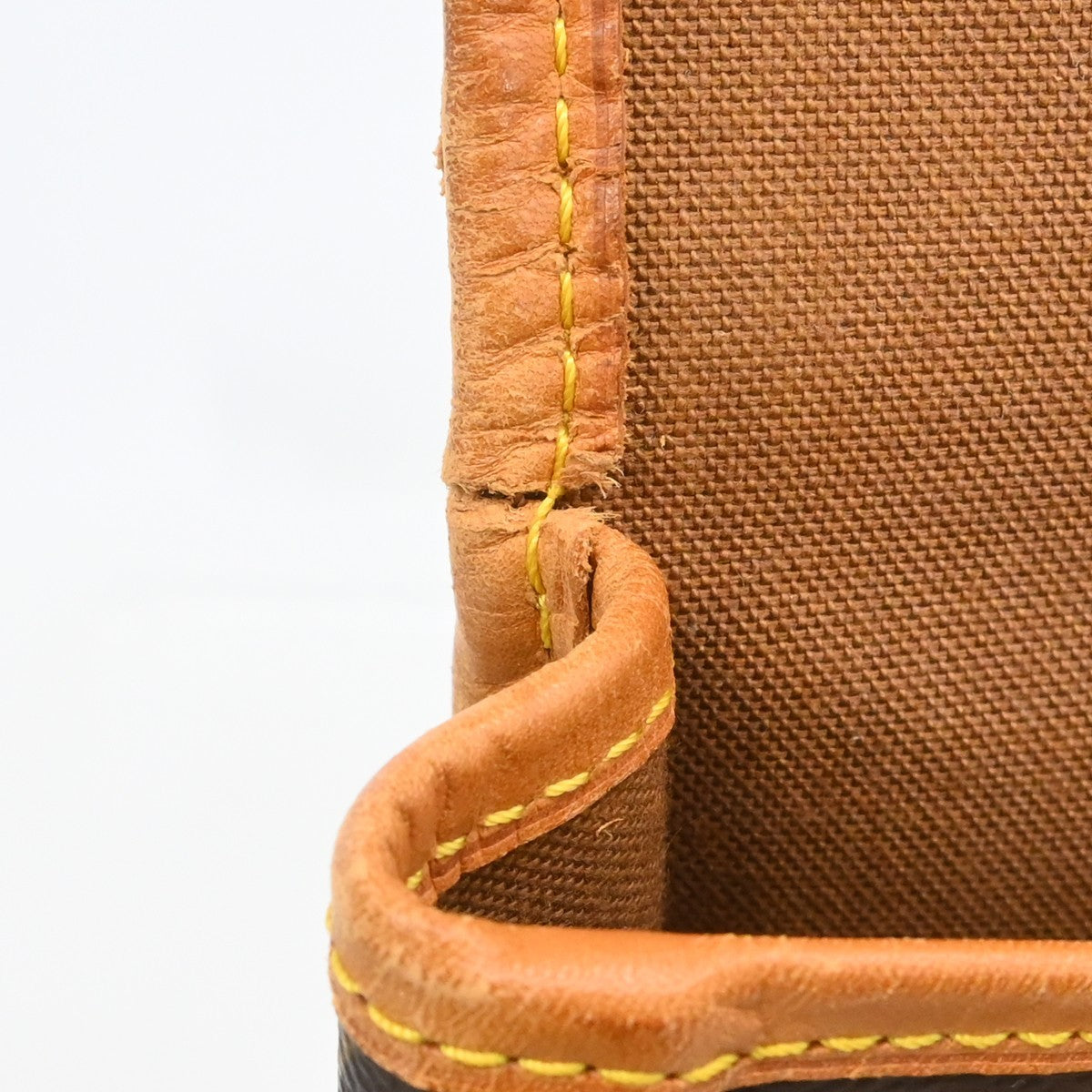 Louis Vuitton Sac Gibeciere Messenger Bag Monogram Canvas, Brown, Canvas, Shoulder Bag