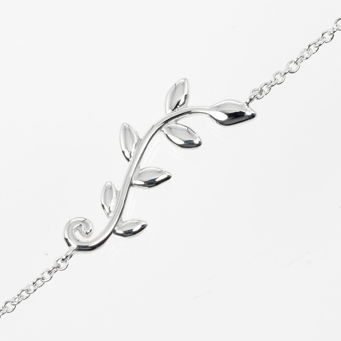 Tiffany & Co. Olive Leaf Chain Bracelet Sterling Silver, SILVER, SILVER, Bracelet