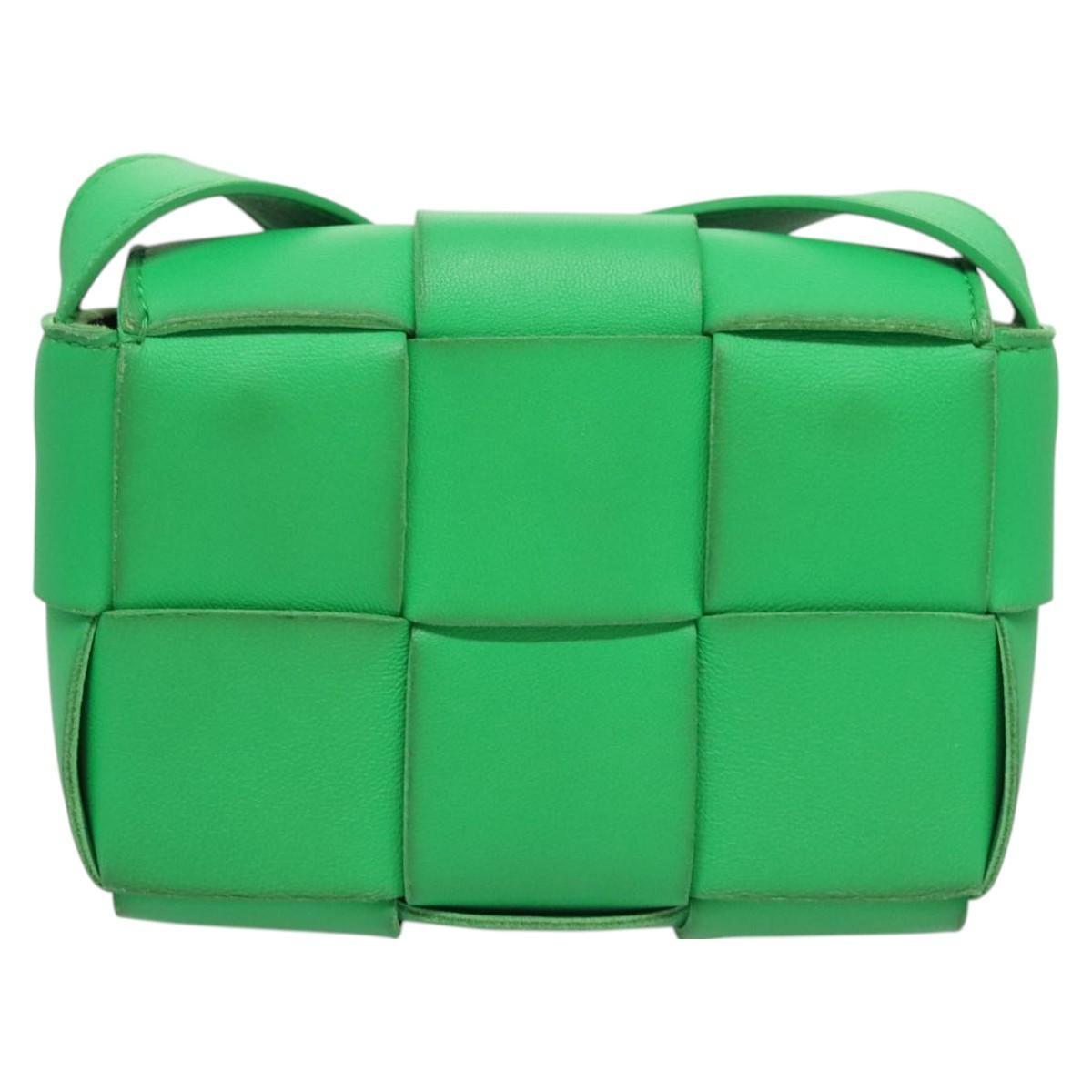 Bottega Veneta Cassette Crossbody Bag Maxi Intrecciato Leather, GREEN, LEATHER, Shoulder bag