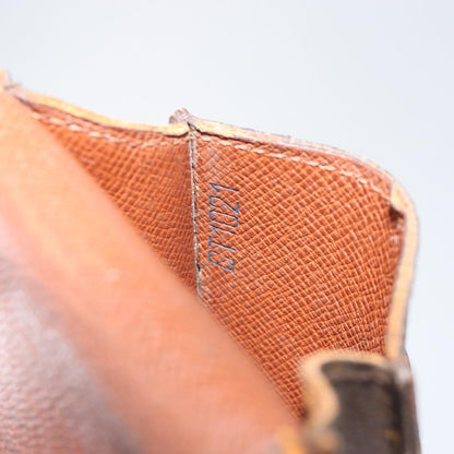 Louis Vuitton Cigarette Case Monogram Canvas, BROWN, CANVAS, Clutche & pouche