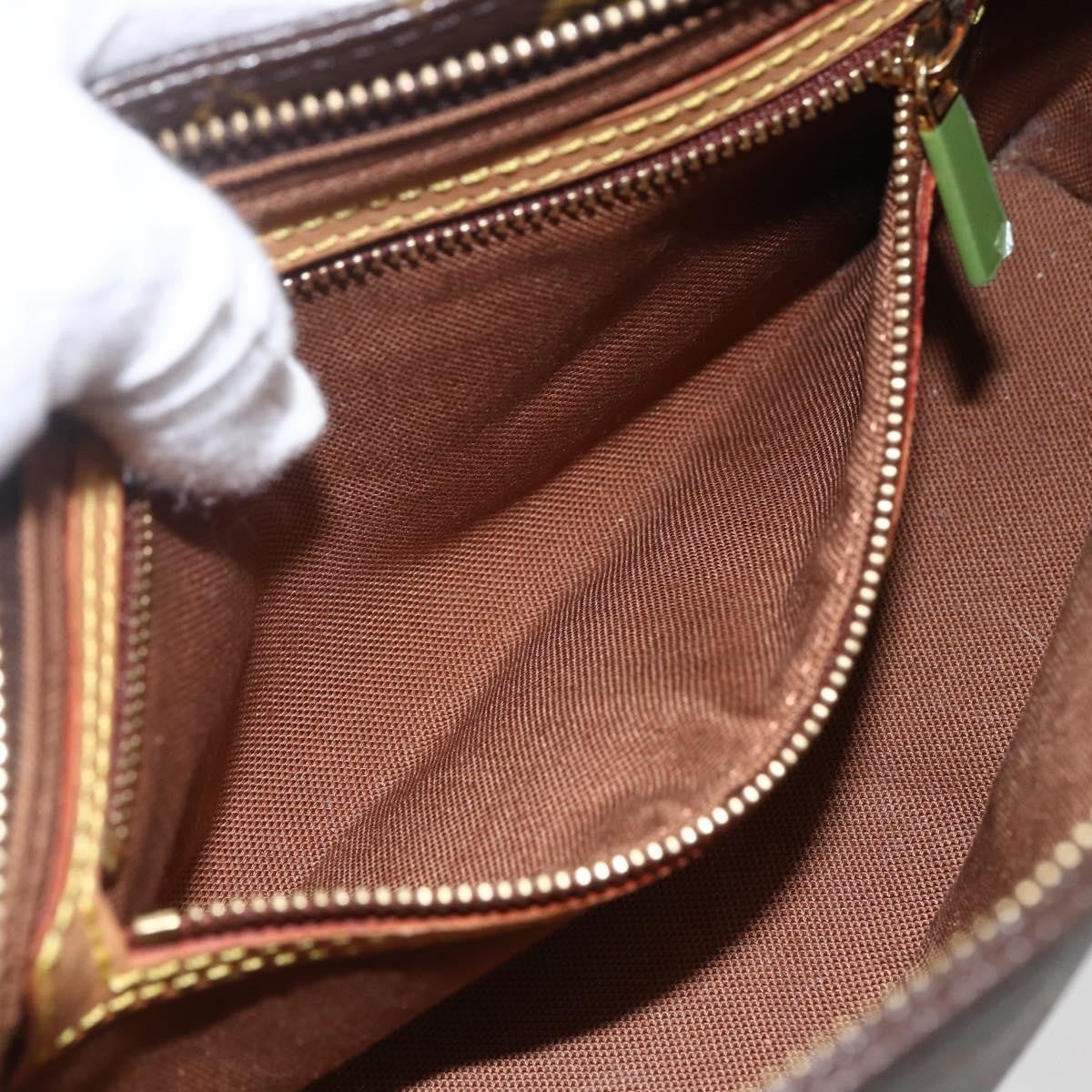 Louis Vuitton Trotteur Handbag Monogram Canvas, BROWN, CANVAS, Clutche & pouche