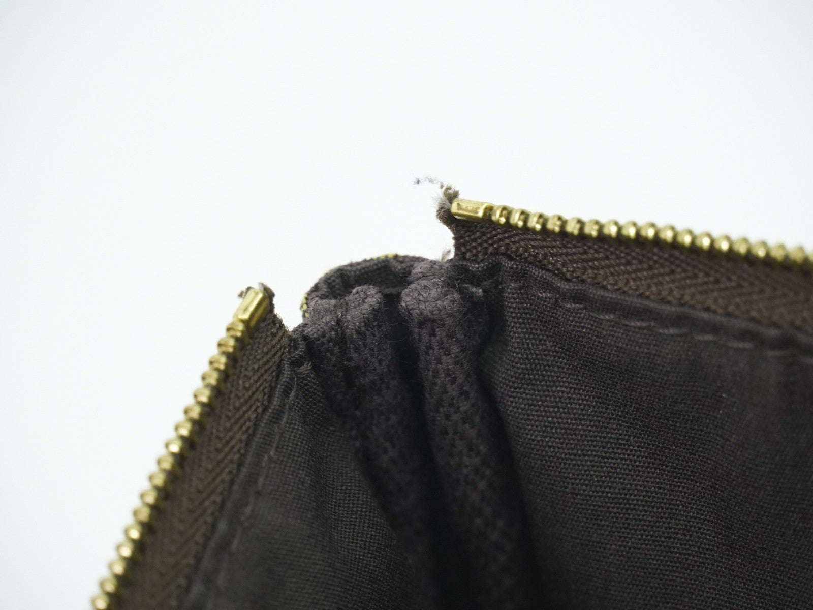 Louis Vuitton Mini pochette accessoire Min Lin Canvas, BROWN, CANVAS, Clutche & pouche