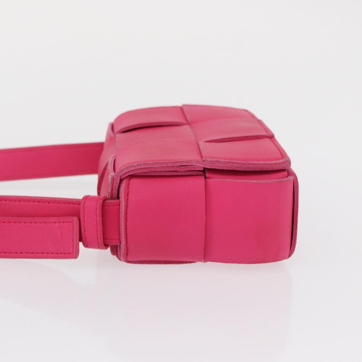 Bottega Veneta Cassette Crossbody Bag Maxi Intrecciato Leather, PINK, LEATHER, Clutche & pouche