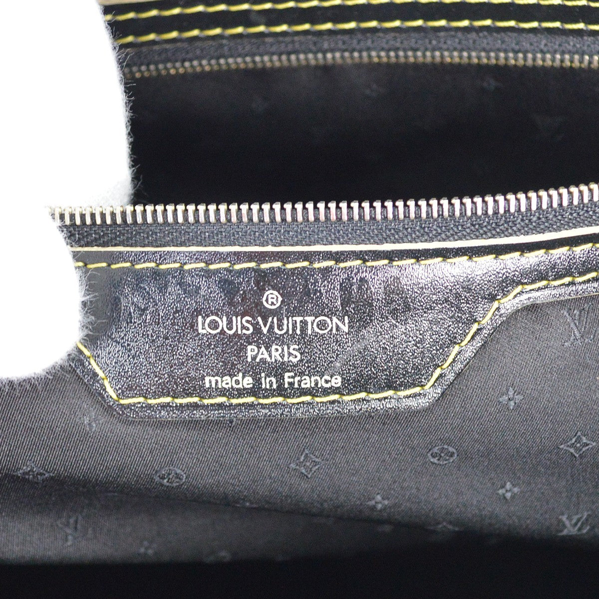 Louis Vuitton Suhali Lockit Handbag Leather, BLACK, LEATHER, Handbag