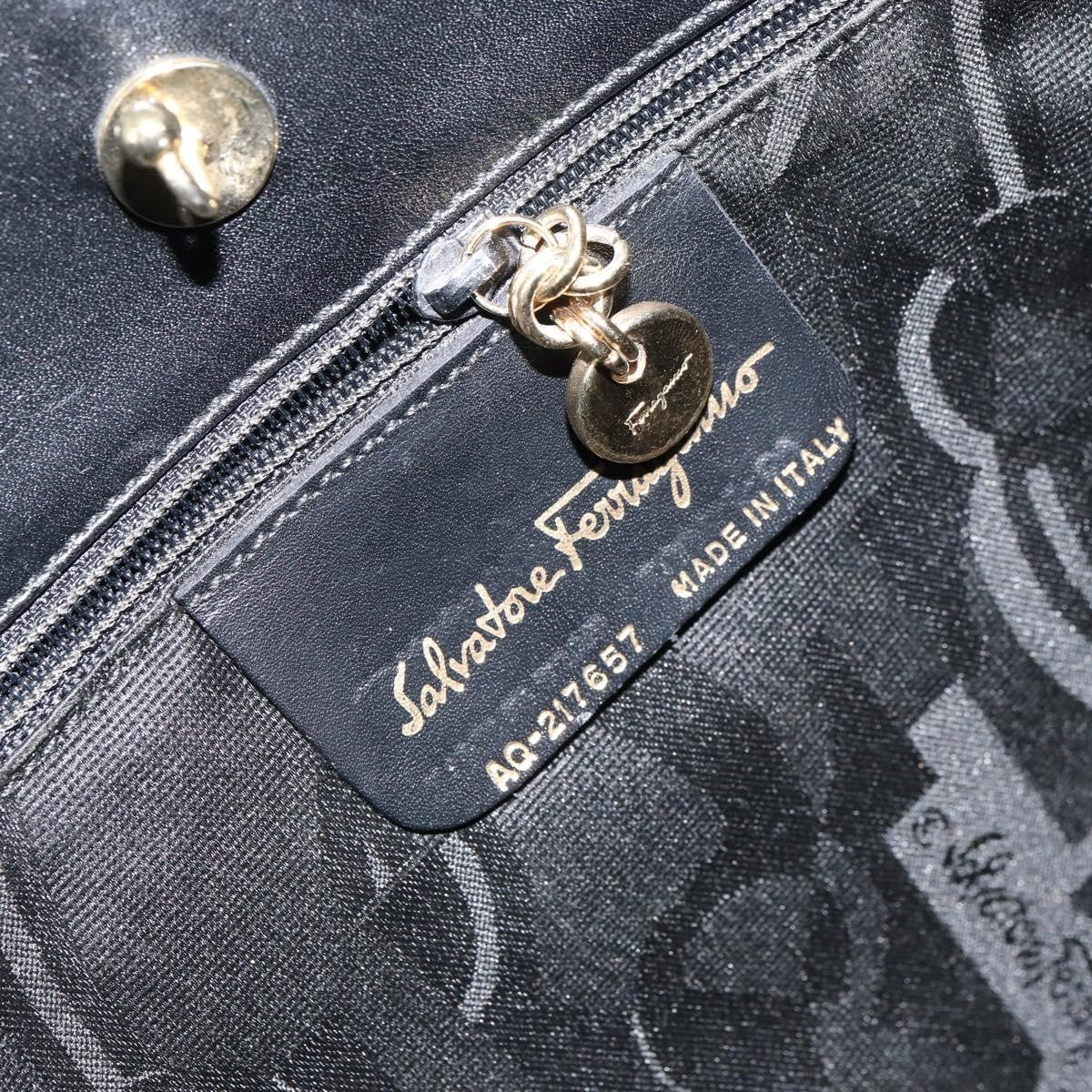 Salvatore Ferragamo Vintage Gancini Hobo Leather, BLACK, LEATHER, Shoulder bag