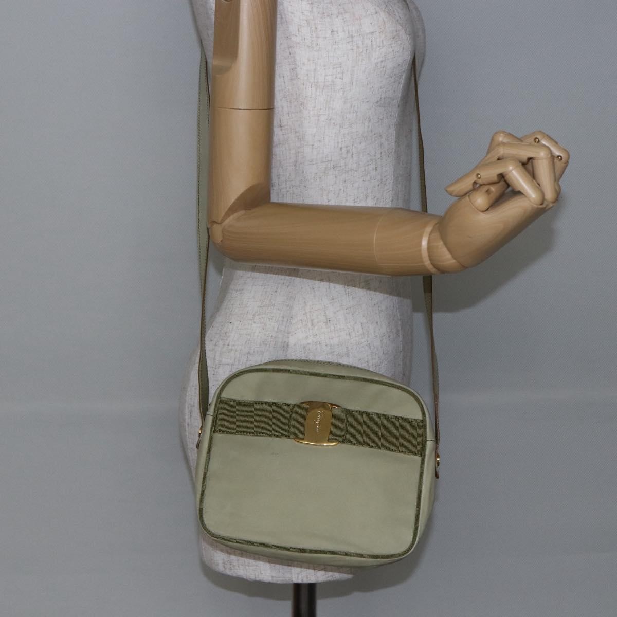 Salvatore Ferragamo Vala Shoulder Bag Suede, GREEN, SUEDE, Shoulder bag