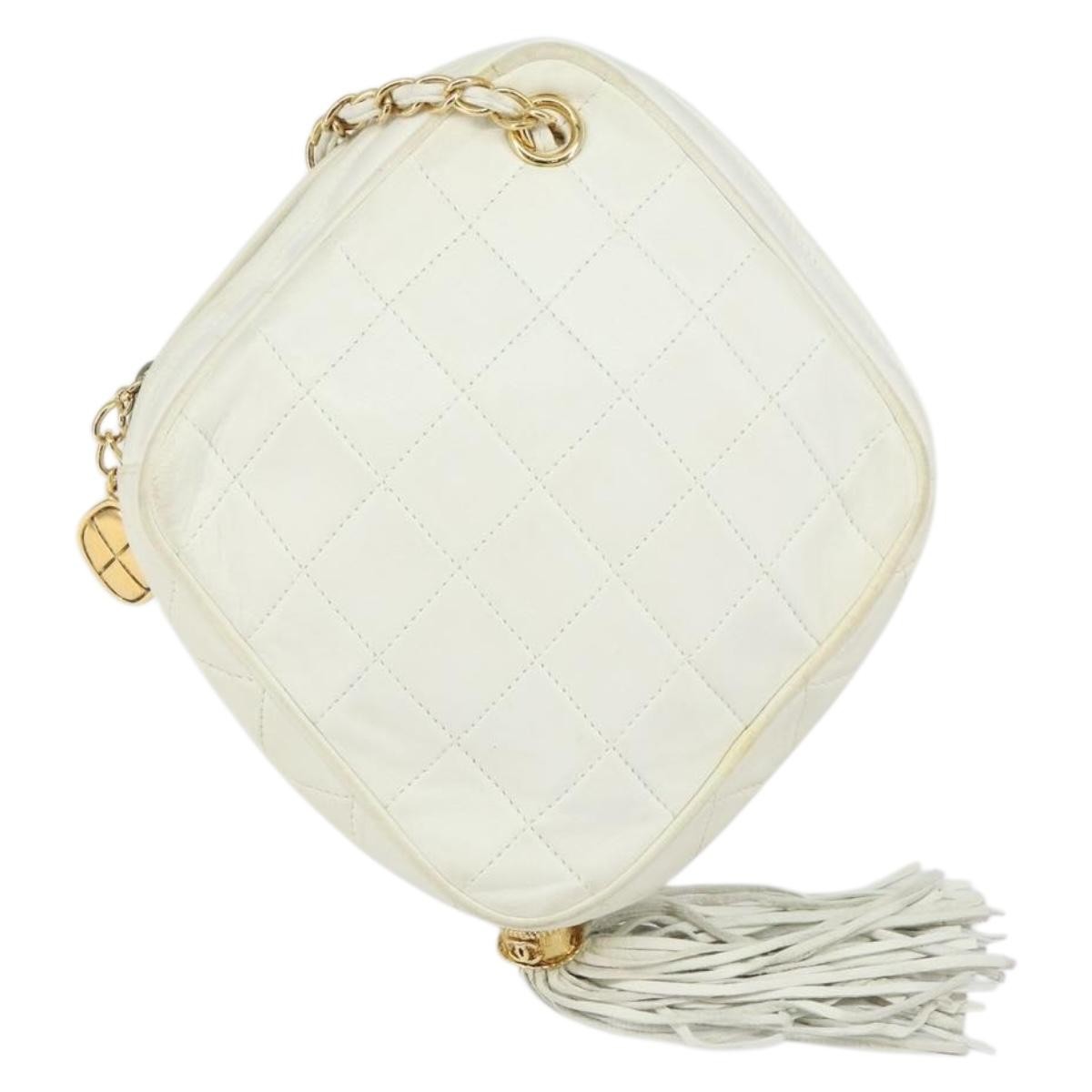 Chanel Vintage Diamond Tassel Crossbody Quilted Lambskin, WHITE, LEATHER, Clutche & pouche