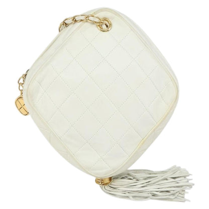Chanel Vintage Diamond Tassel Crossbody Quilted Lambskin, WHITE, LEATHER, Clutche & pouche