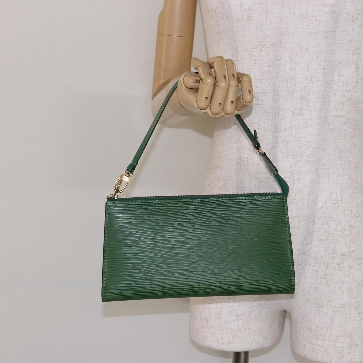 Louis Vuitton Pochette Accessoires Epi Leather, GREEN, LEATHER, Clutche & pouche