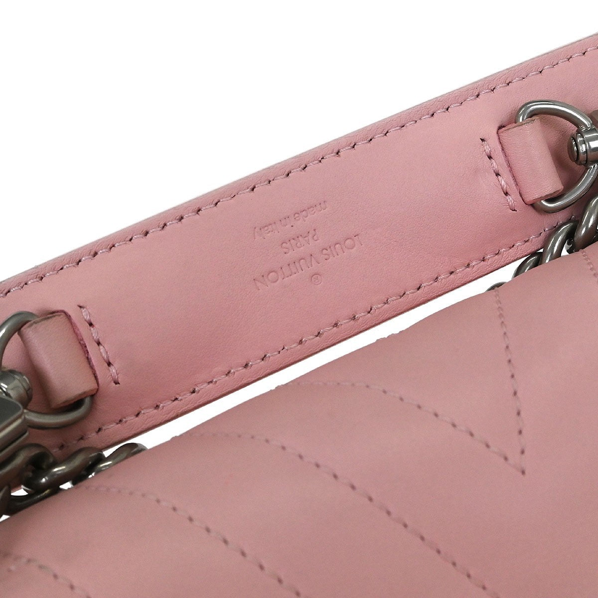 Louis Vuitton New Wave Chain Bag Quilted Leather, PINK, LEATHER, Shoulder bag