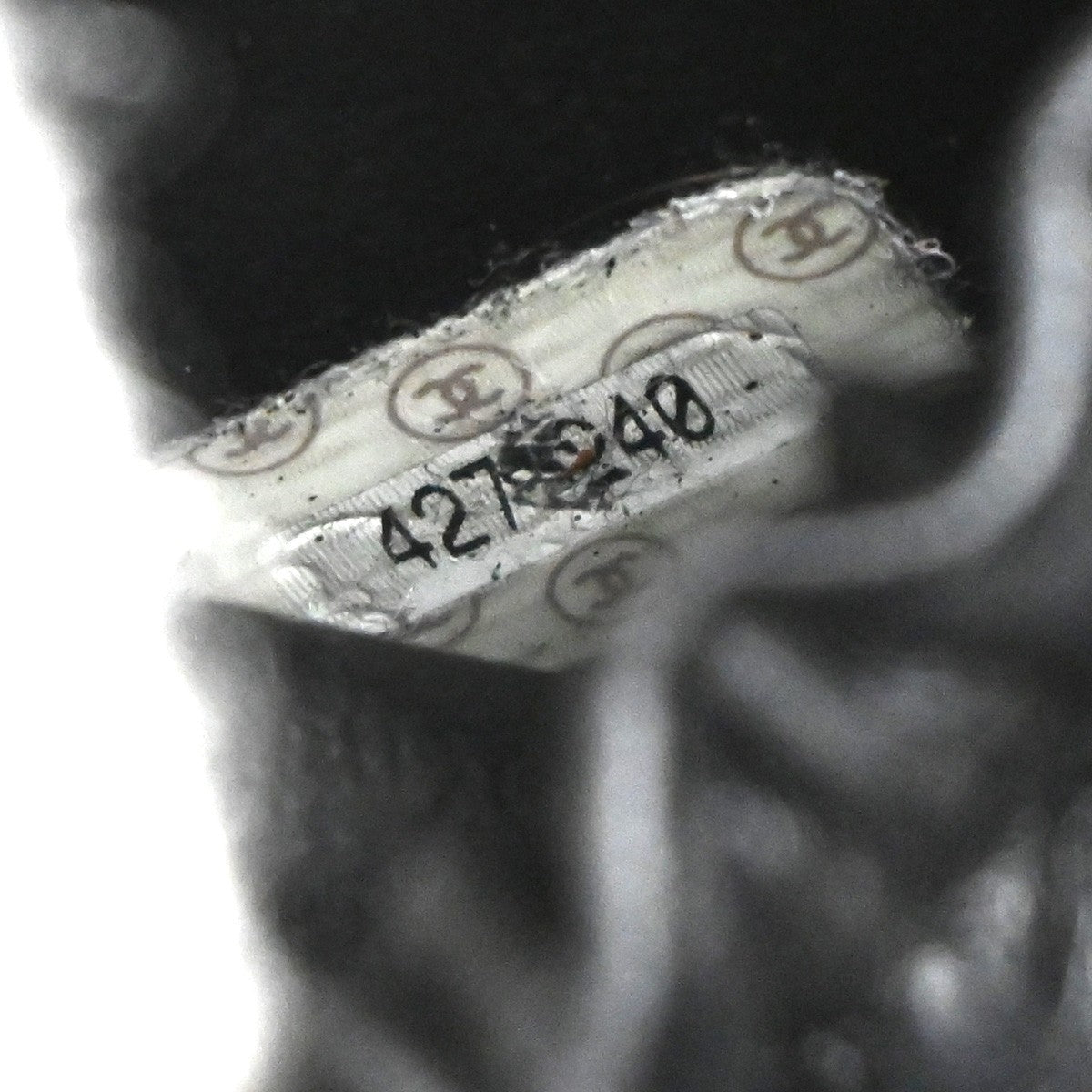 Chanel Vintage Cosmetic Case Leather, BLACK, LEATHER, Handbag