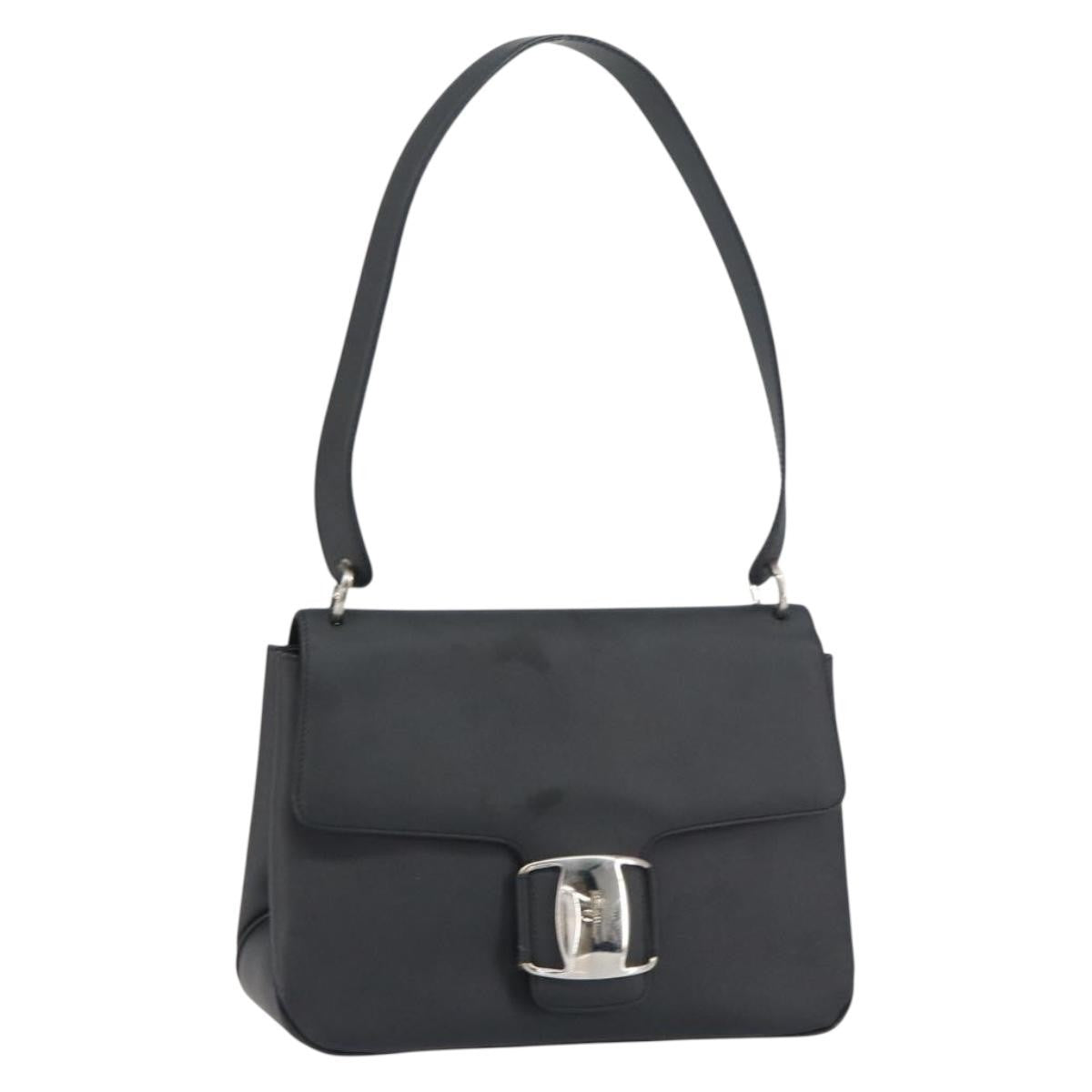 Salvatore Ferragamo Vala Shoulder Bag Patent Leather, BLACK, PATENT_LEATHER, Shoulder bag